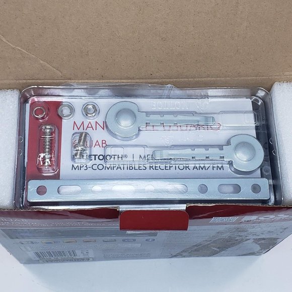 Boss Audio Bluetooth MP3 Digital Media AM FM Receiver Car Stereo 611UAB Open Box - Picture 5 of 6